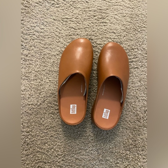 Fitflop Leather Clogs - Picture 3 of 6